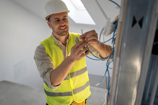 Best Affordable Emergency Electrician  in Harlan, KY